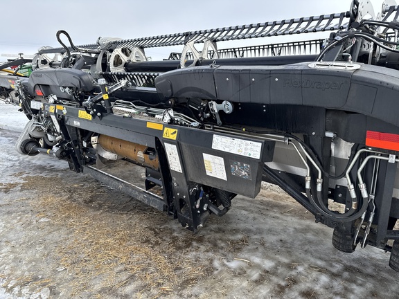 Used 2023 MacDon FD245 Combine Platforms at Horizon Ag & Turf in Lloydminster, AB - Photo8