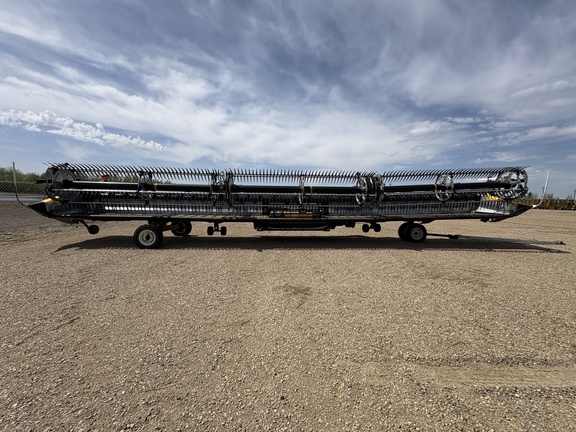 Used 2023 MacDon FD245 Combine Platforms at Horizon Ag & Turf in Lloydminster, AB - Photo3