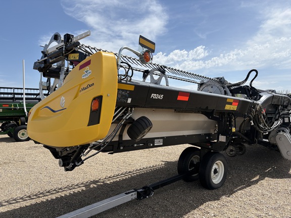 Used 2023 MacDon FD245 Combine Platforms at Horizon Ag & Turf in Lloydminster, AB - Photo7