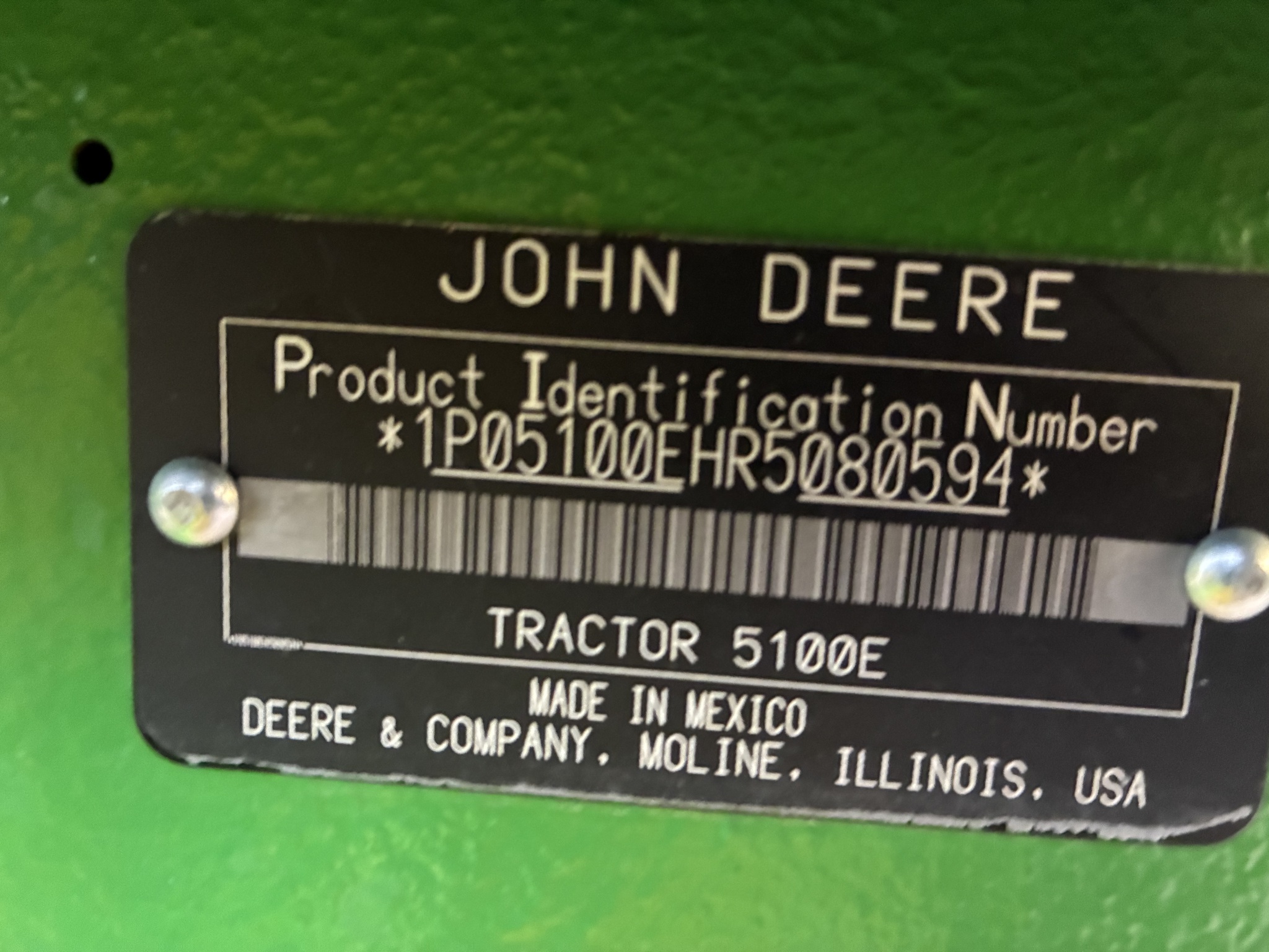 2024 John Deere 5100E Image 9