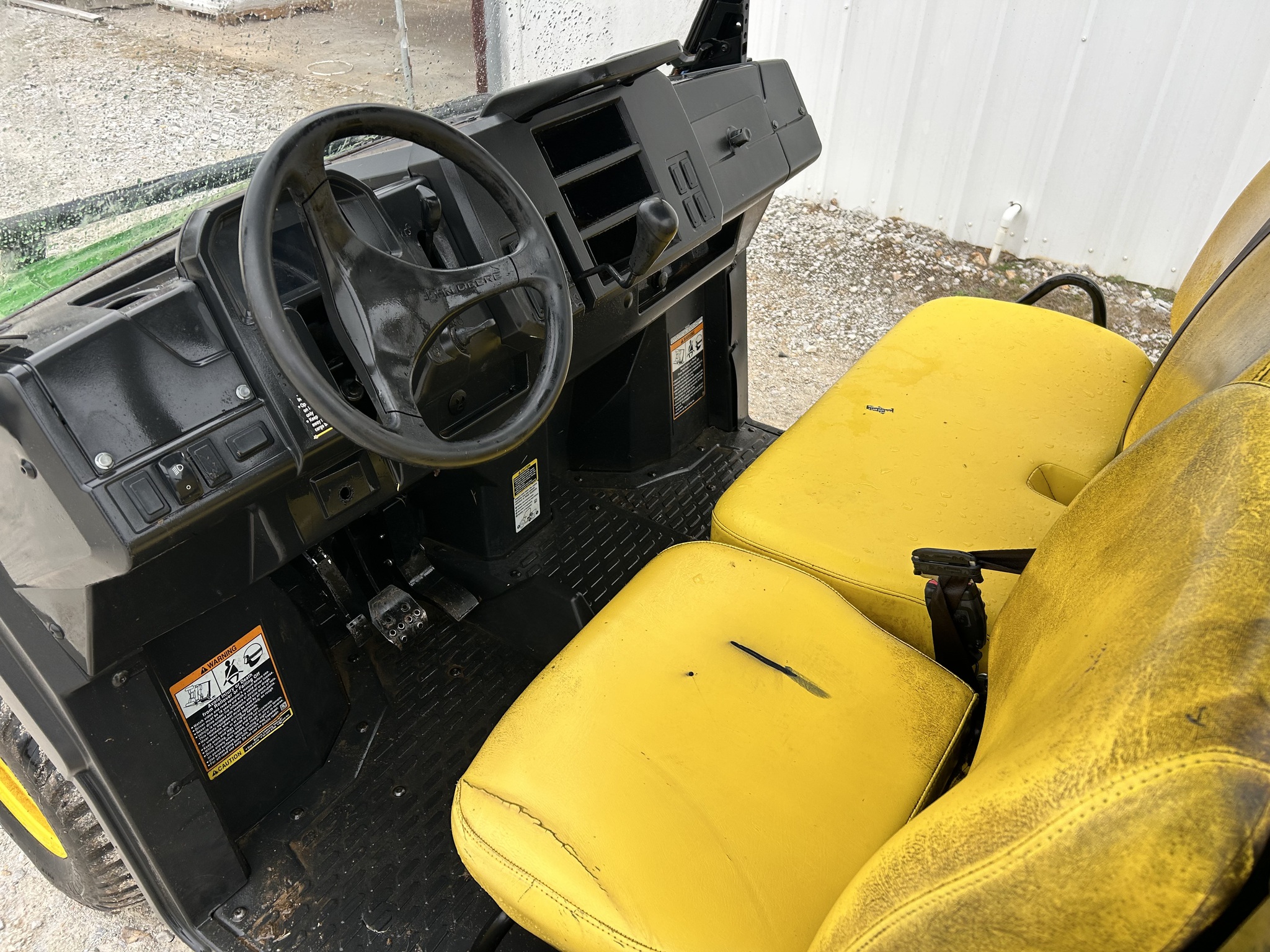  2019 John Deere XUV 835M at Heritage Tractor in Harrison, AR