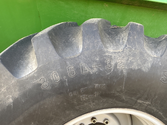 Used 2004 Frontier GC1108 Grain Carts at Koenig Equipment in Urbana, OH - Photo9