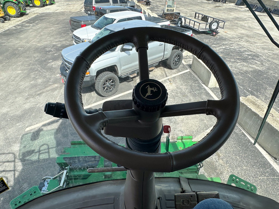 2024 John-Deere S780