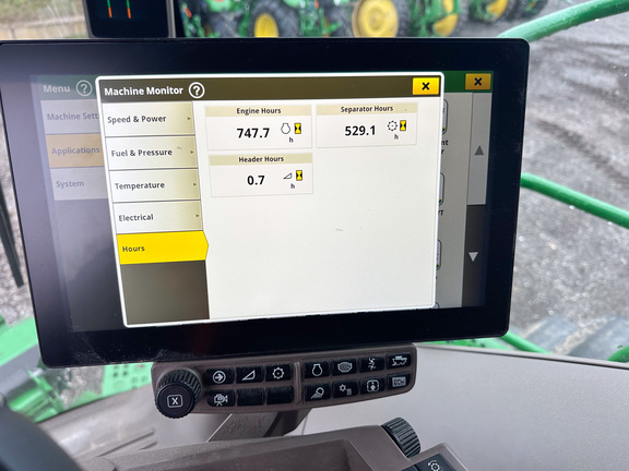 2024 John-Deere S780