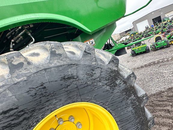 2024 John-Deere S780