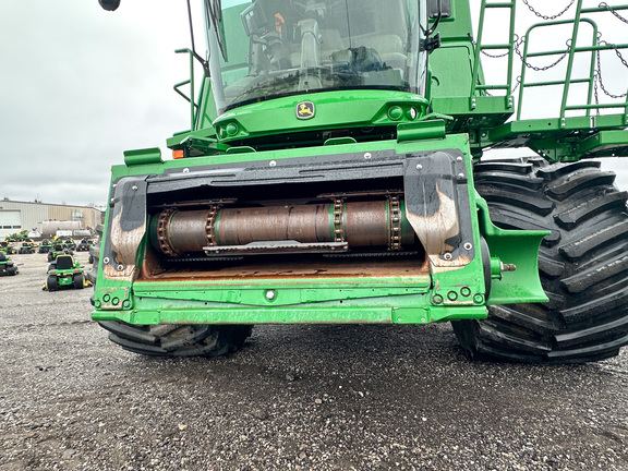 2024 John-Deere S780