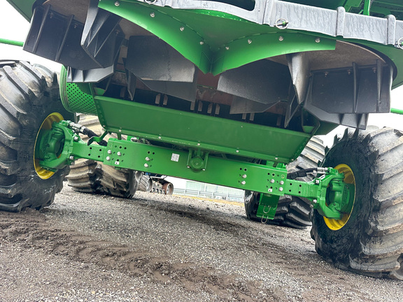 2024 John-Deere S780