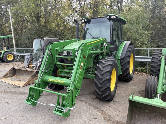 2023 John Deere 5105M