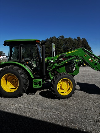2023 John Deere 5075E-4