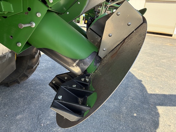 John Deere S760 image 22