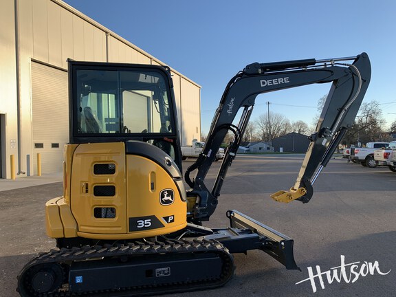 Photo of 2024 John Deere 35 P