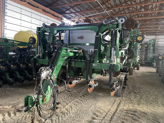 2016 Unverferth 2600 NutriMax - Photo1