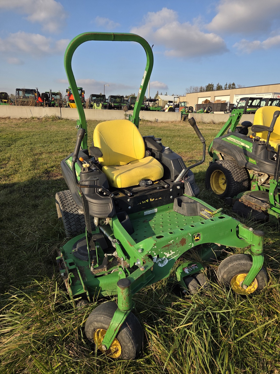 2016 John Deere Z950R Image 3