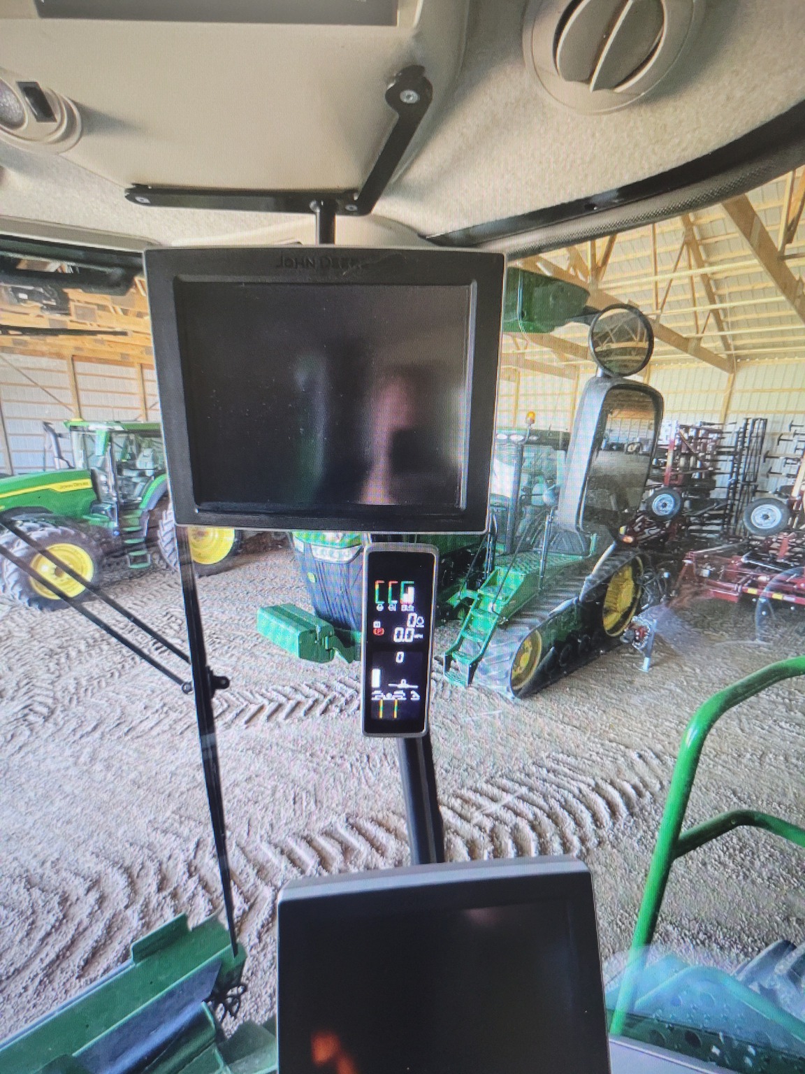  2023 John Deere S780 at Heritage Tractor in Roanoke, IL