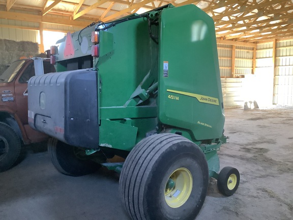 Photo of 2024 John Deere 451M