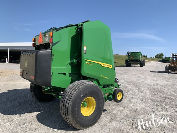 Photo of 2024 John Deere 451M