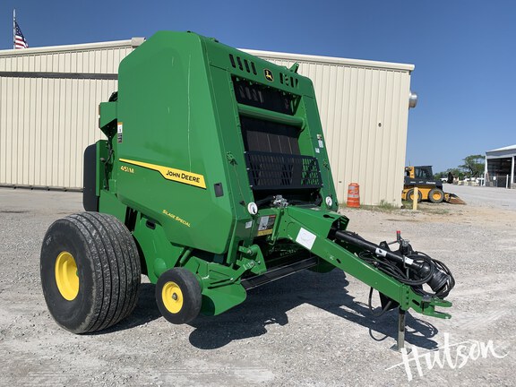Photo of 2024 John Deere 451M