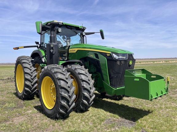 2025 John Deere 8R 370 - Photo3