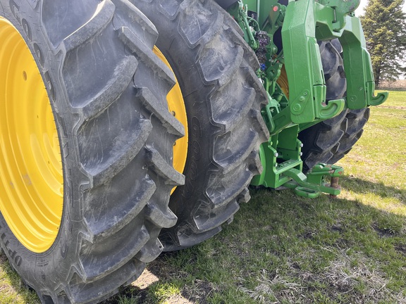 2025 John Deere 8R 370 - Photo21