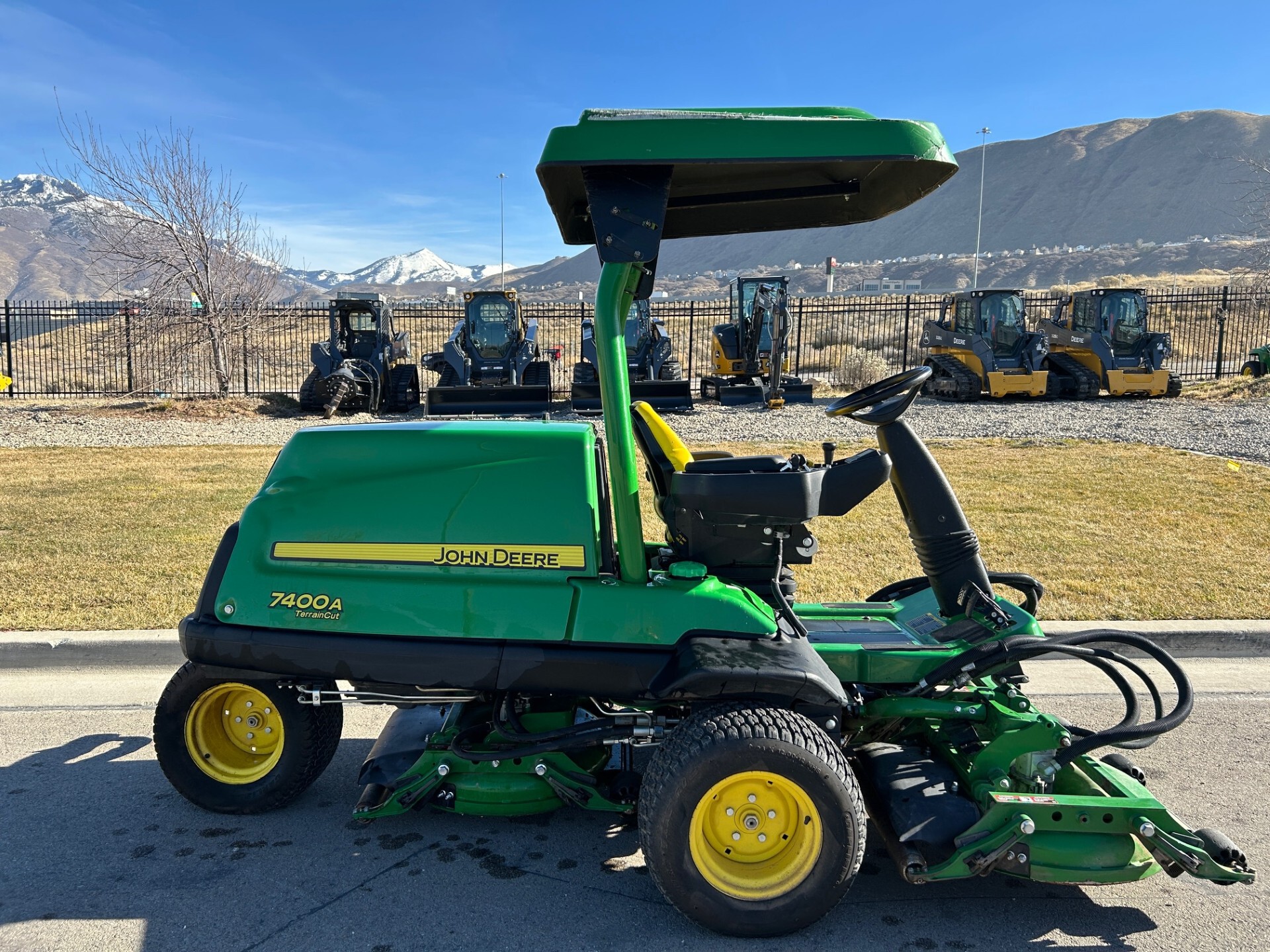 2020 John Deere 7400A Image 5