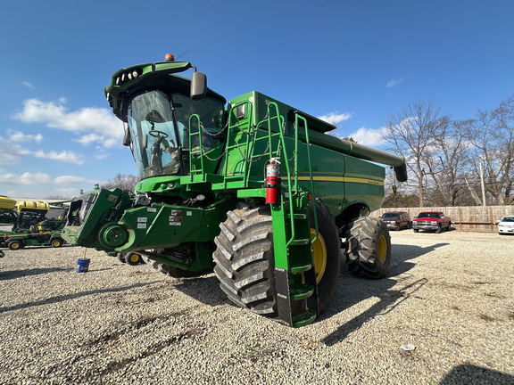 2018 John-Deere S760