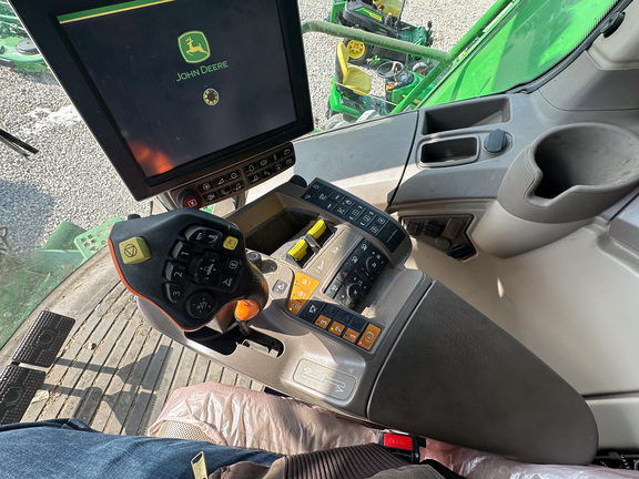 2018 John-Deere S760