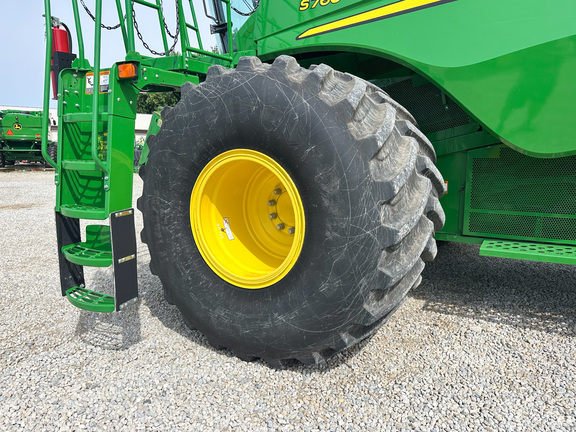 2018 John-Deere S760