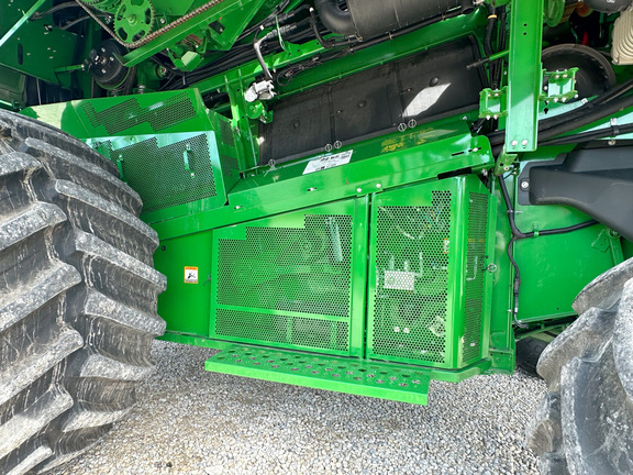 2018 John-Deere S760