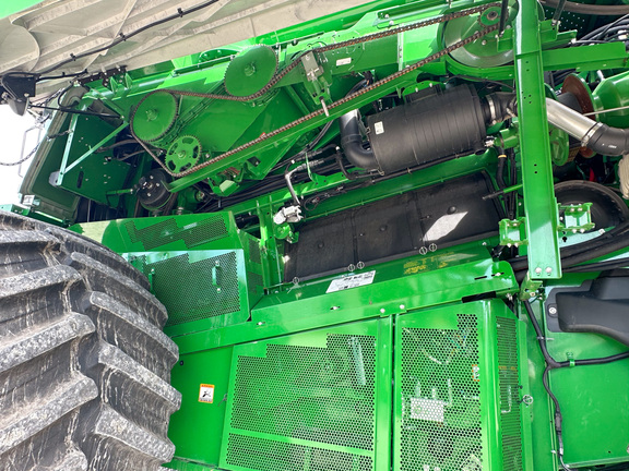 2018 John-Deere S760
