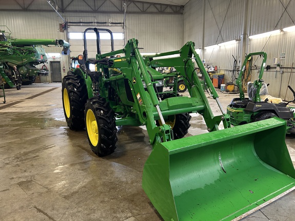 Used 2023 John Deere 5075E Utility Tractors at Horizon Ag & Turf in Falher, AB - Photo2