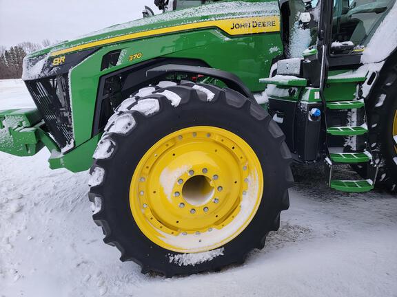 2025 John Deere 8R 370 - Photo9