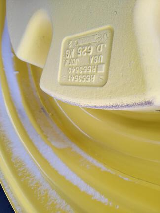 2025 John Deere 8R 370 - Photo10