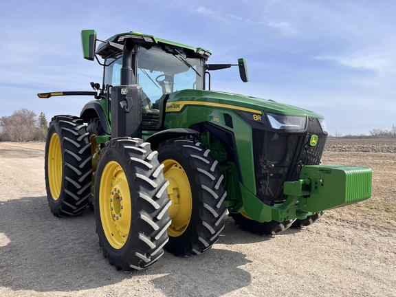 2025 John Deere 8R 370 - Photo3