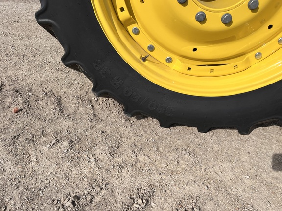 2025 John Deere 8R 370 - Photo10