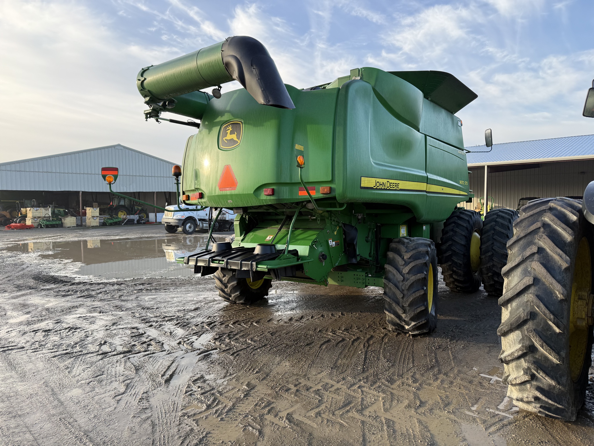 2010 John Deere 9670 STS Image 4