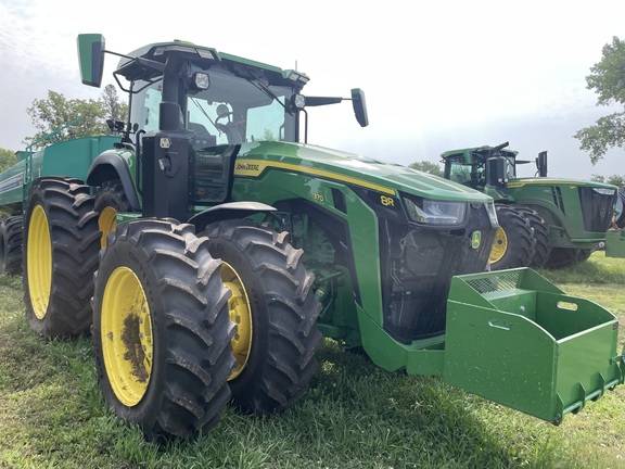 2025 John Deere 8R 370 - Photo2