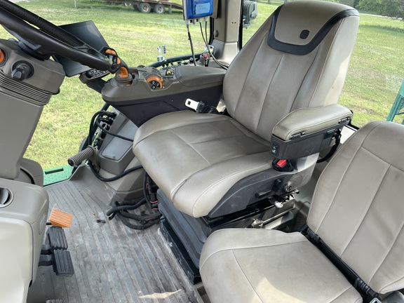 2025 John Deere 8R 370 - Photo12