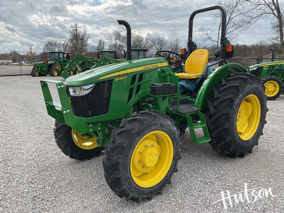 Photo of 2025 John Deere 5060E