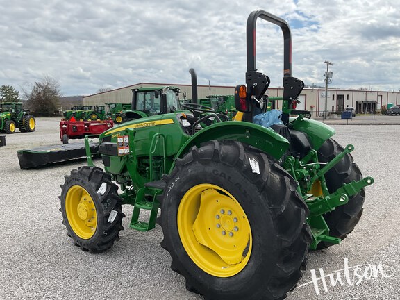 Photo of 2025 John Deere 5060E