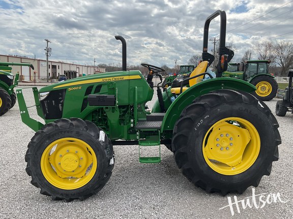 Photo of 2025 John Deere 5060E