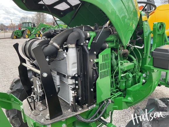 Photo of 2025 John Deere 5060E