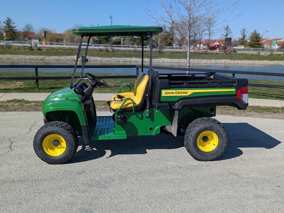 2025 John-Deere TX 4X2