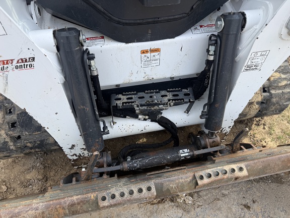 2023 Bobcat T870