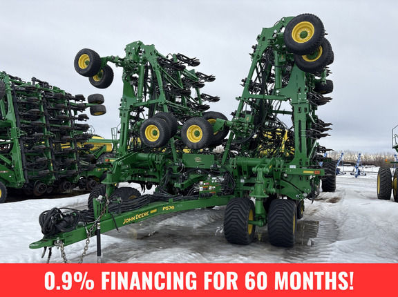  John Deere P576