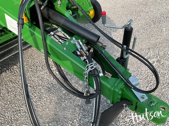 Photo of 2025 John Deere 561M