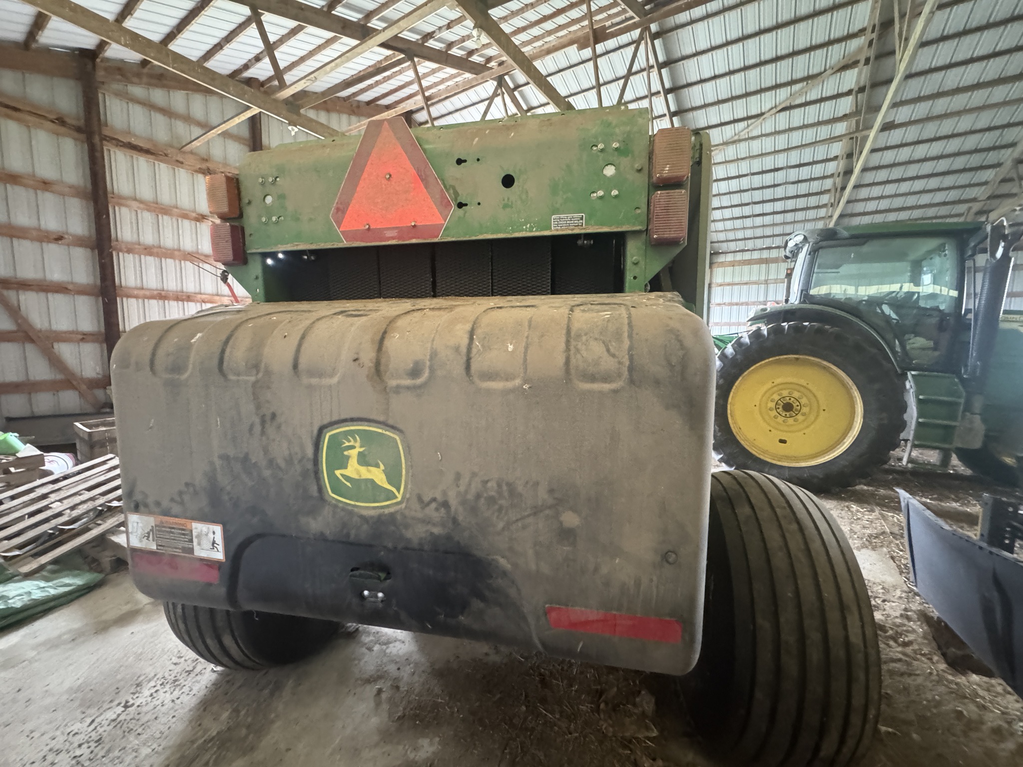 2019 John Deere 450M Image 4