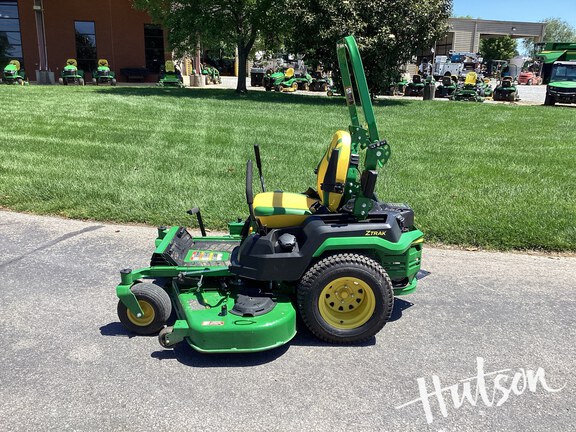 Photo of 2025 John Deere Z545R