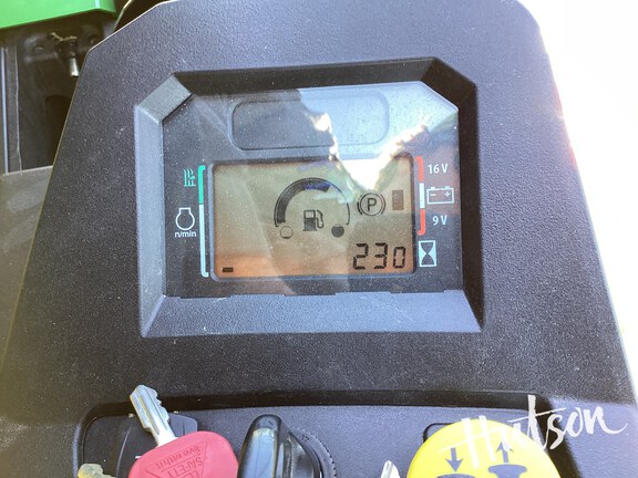 Photo of 2025 John Deere Z545R