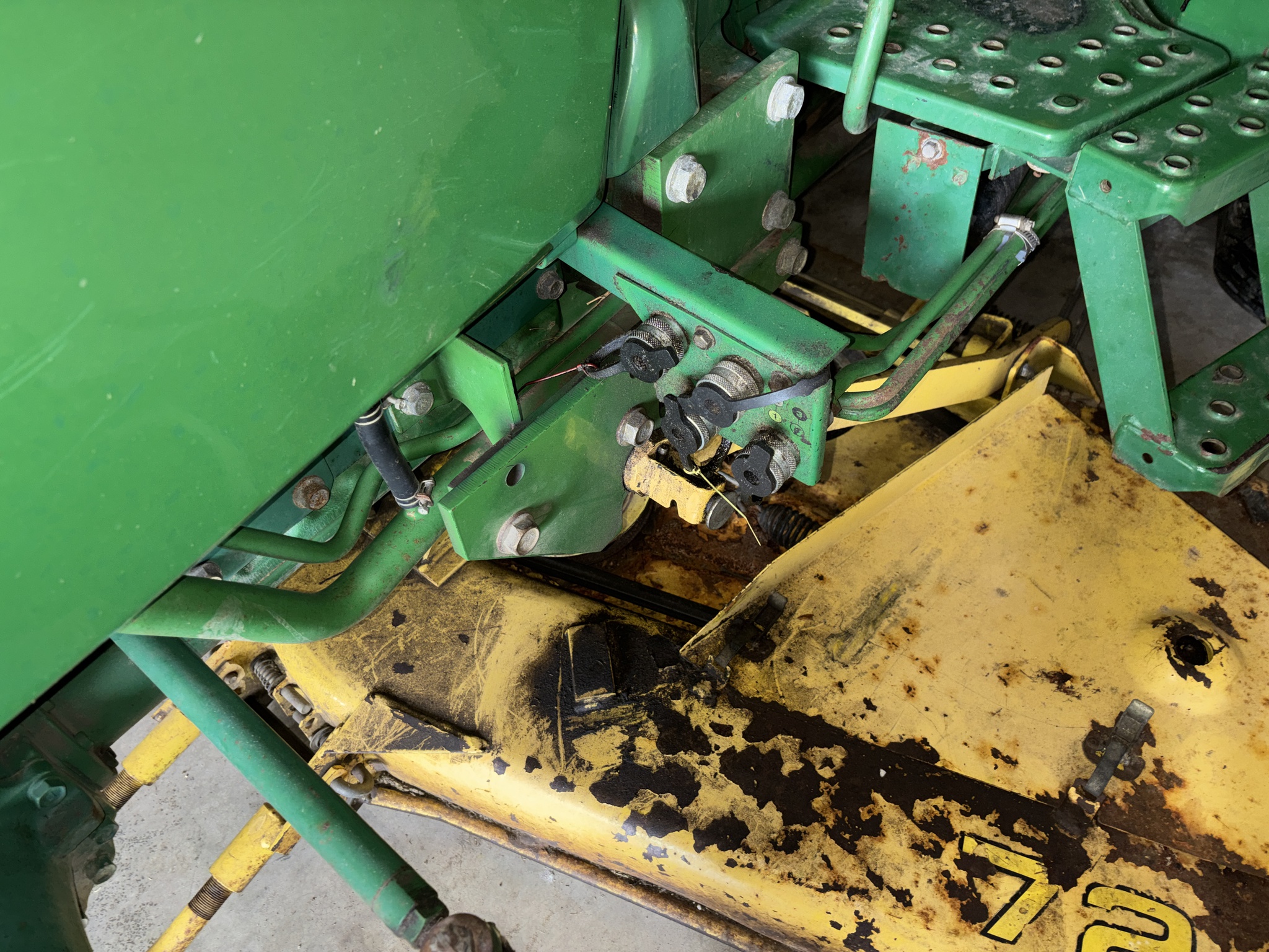 Used 1997 John Deere 970 Compact Utility Tractors at Koenig Equipment in Richmond, IN - PhotoXL11