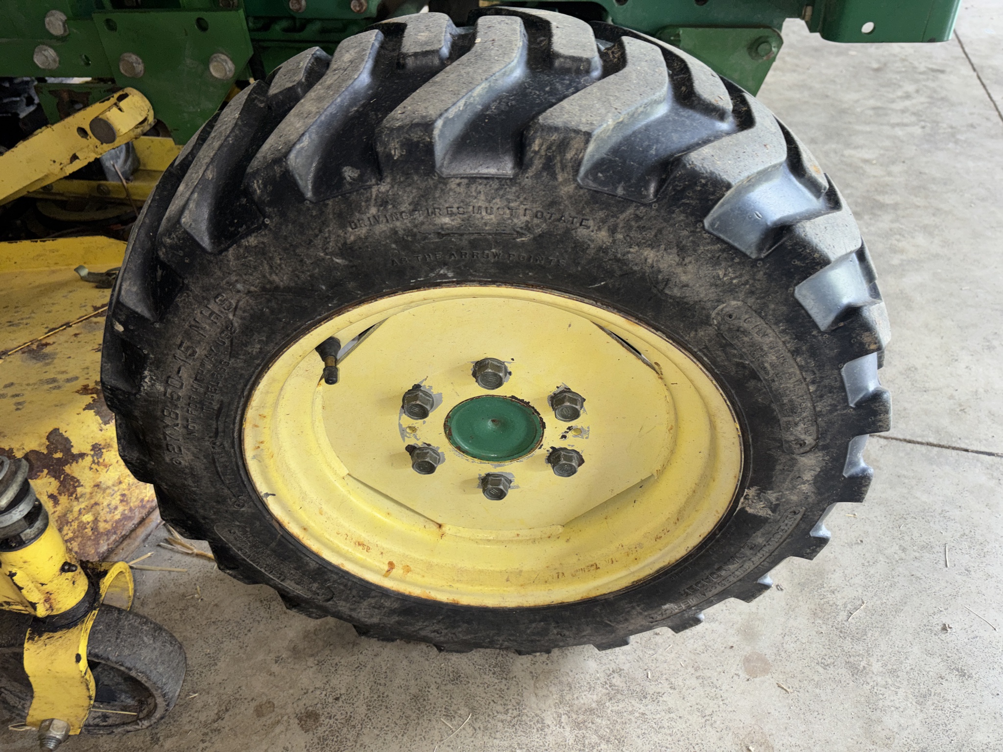 Used 1997 John Deere 970 Compact Utility Tractors at Koenig Equipment in Richmond, IN - PhotoXL24